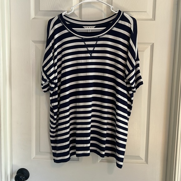 CAbi Sailings Tee - Picture 2 of 10